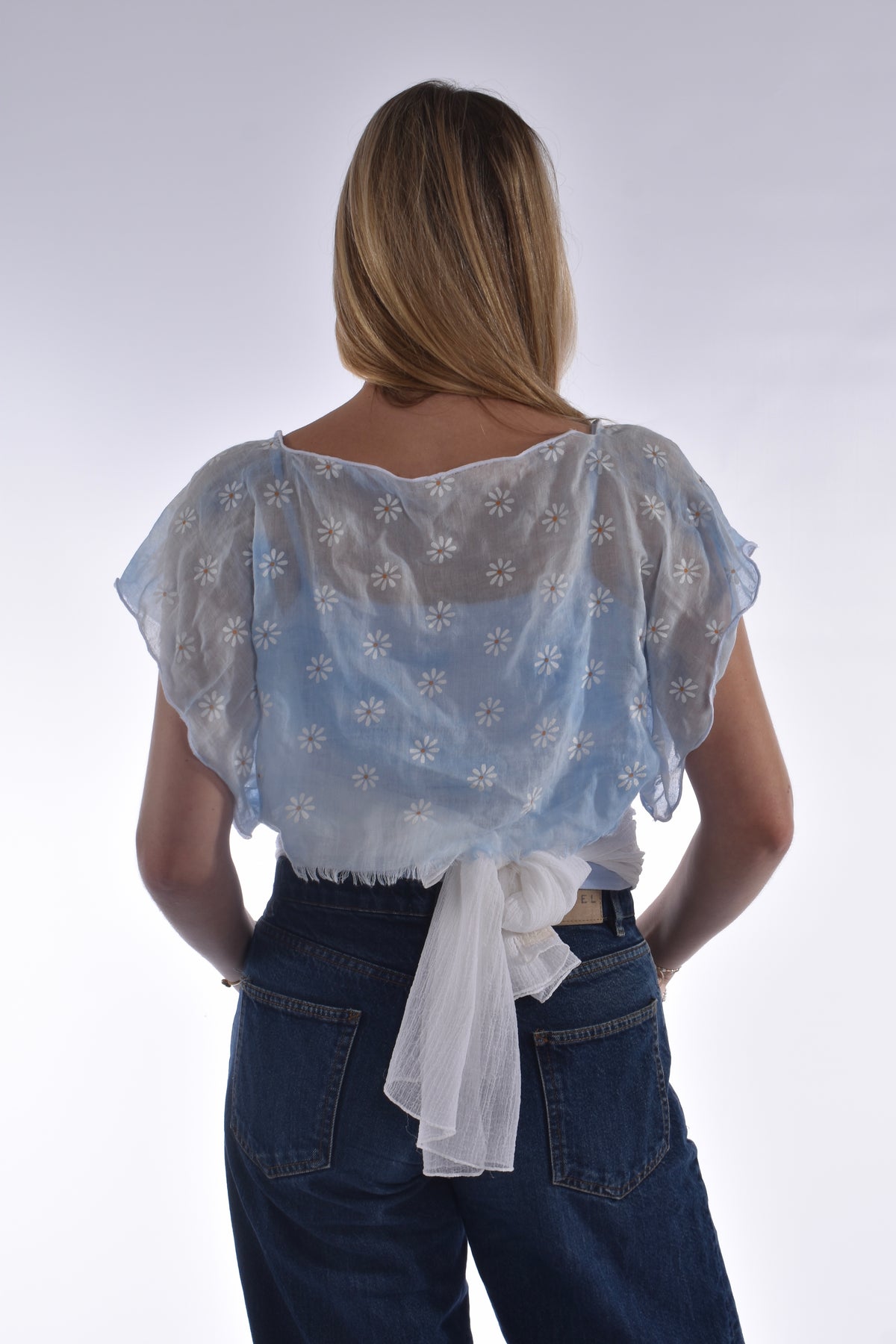 The Isla Top Blue Daisy