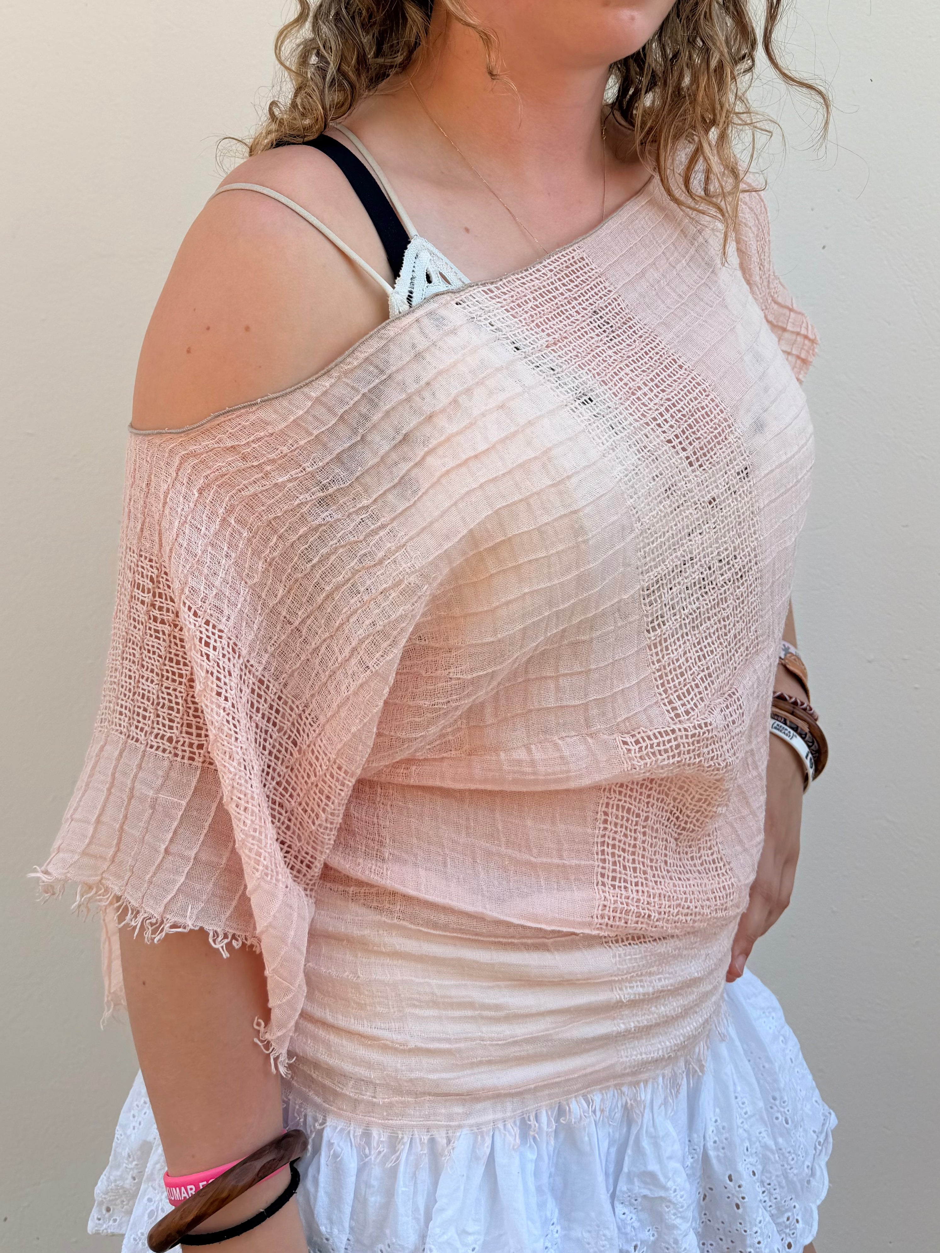 The Lily Top Soft Pink