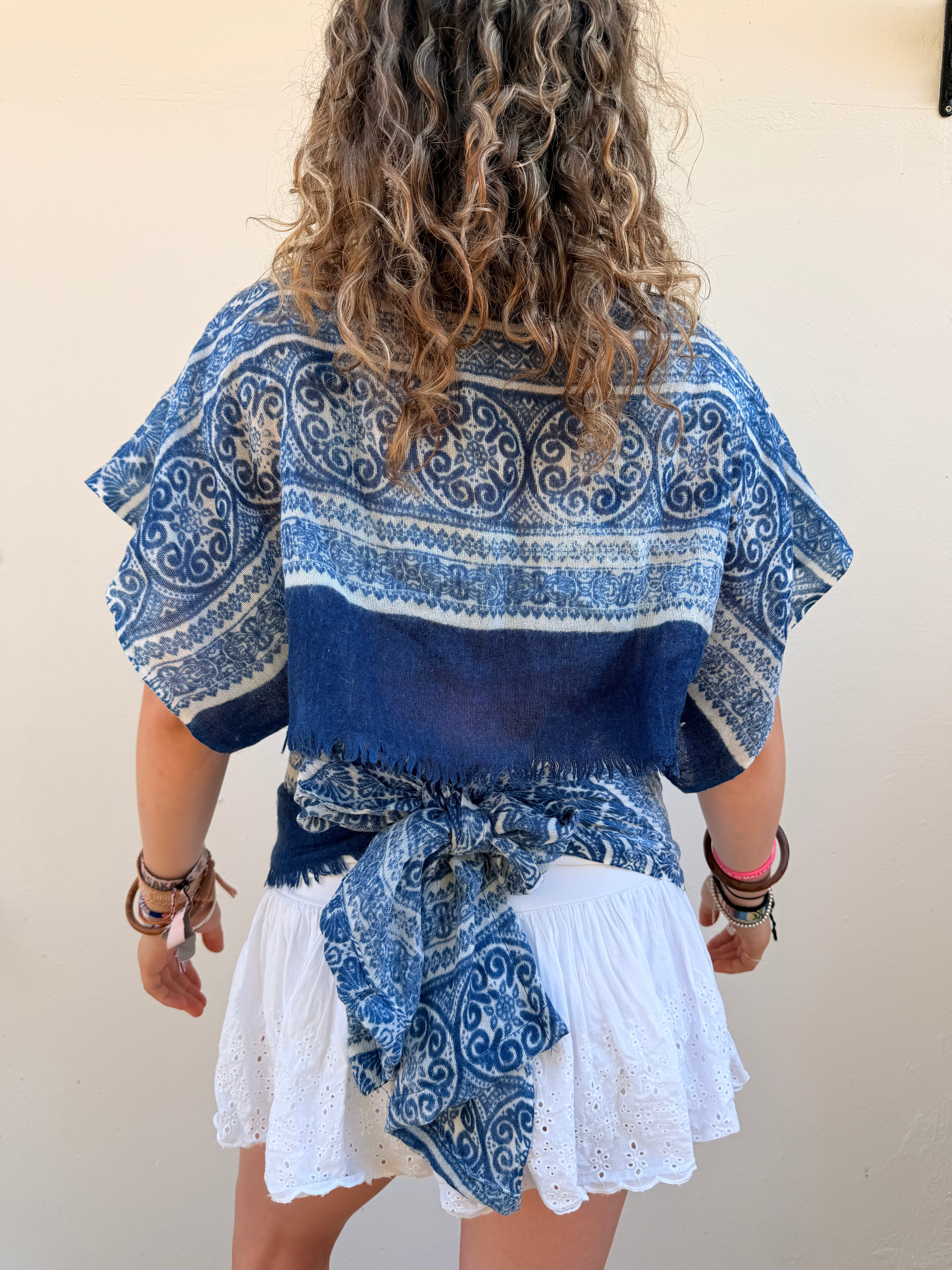 The Isla Top Sea Blue