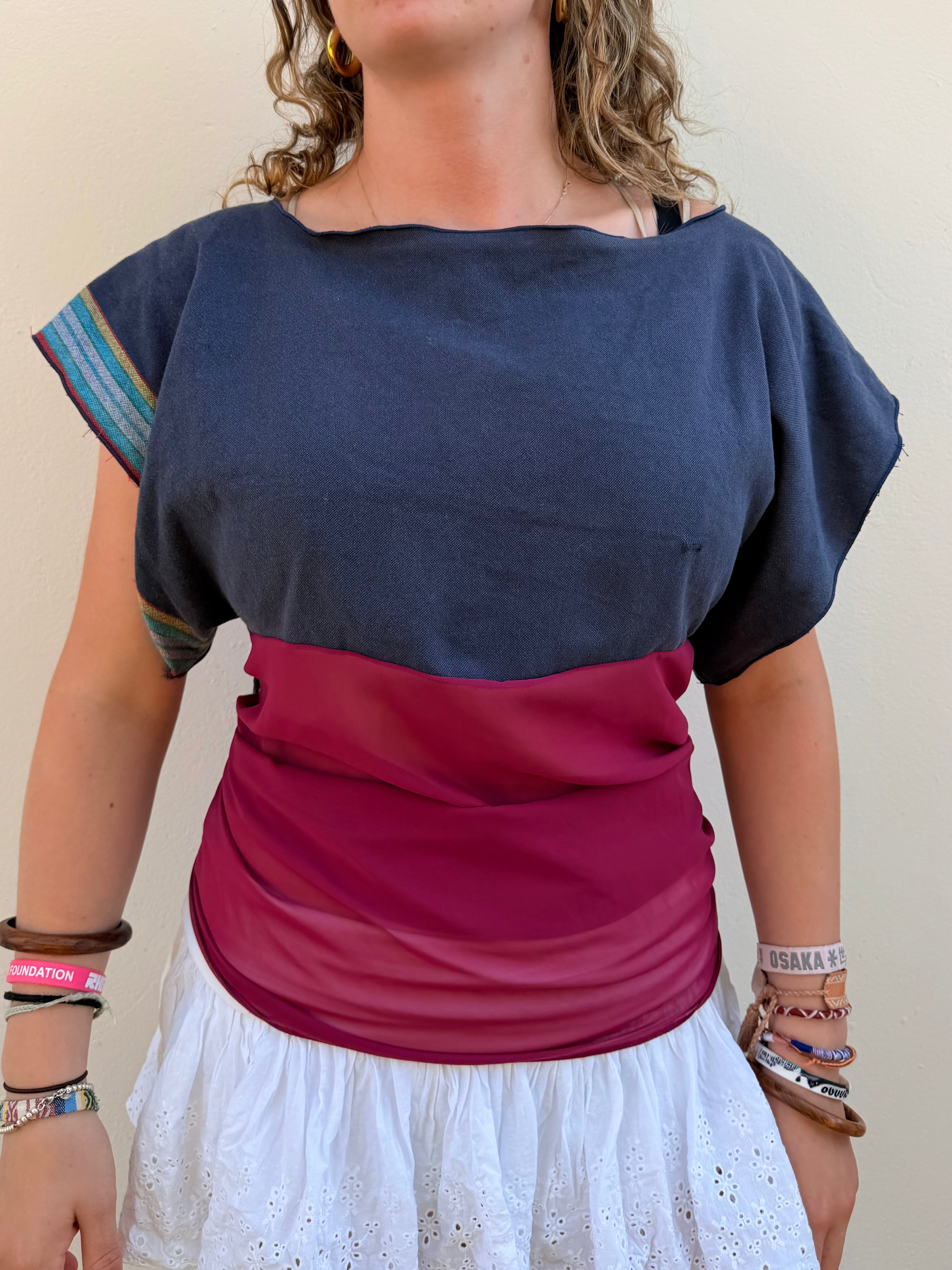 The Maia Top Navy & Burgundy