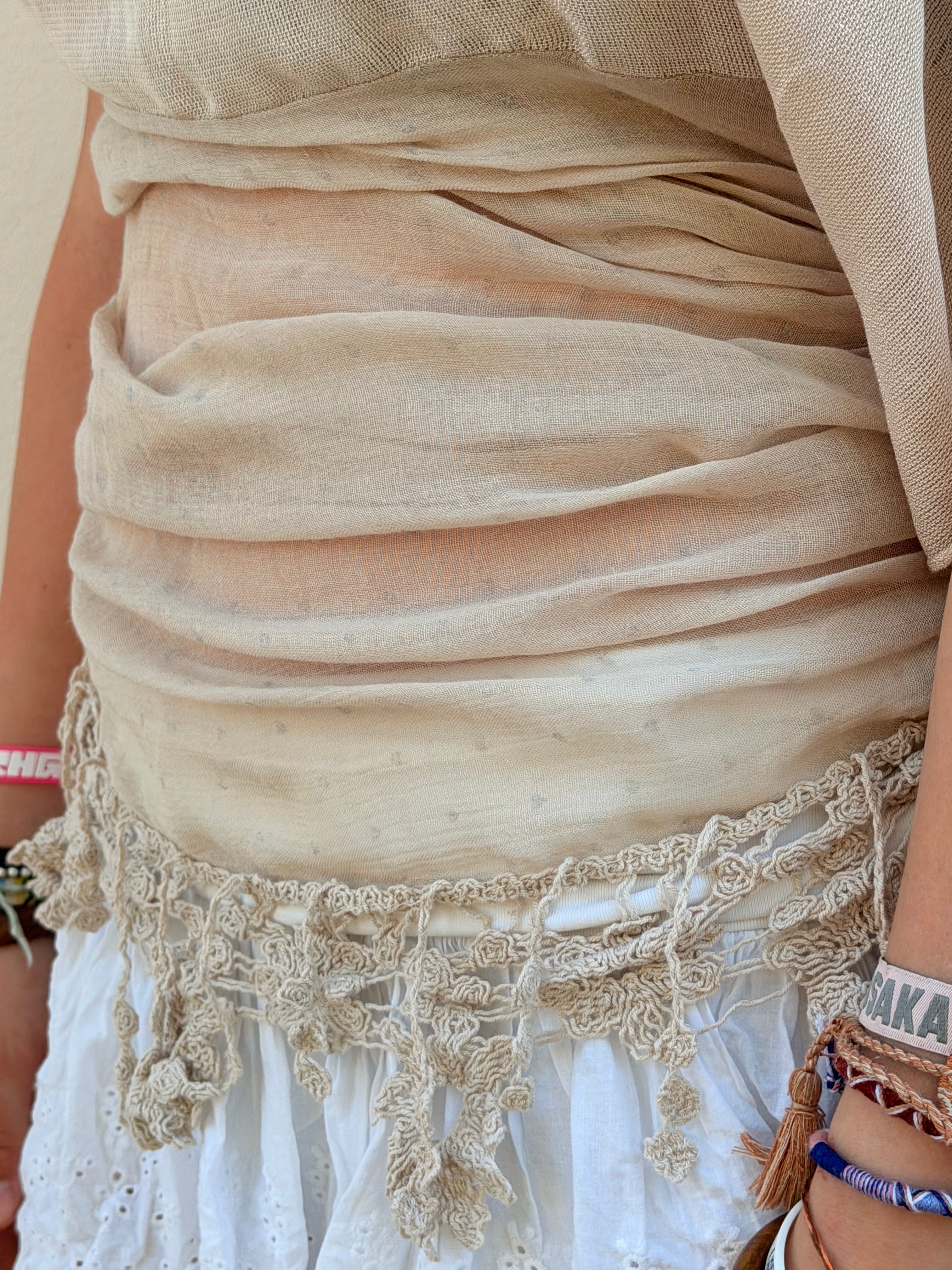 The Lily Top Sparkly Beige